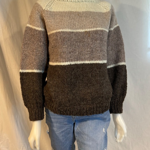 Vintage 70’s Handknit Wool Sweater - Picture 2 of 11